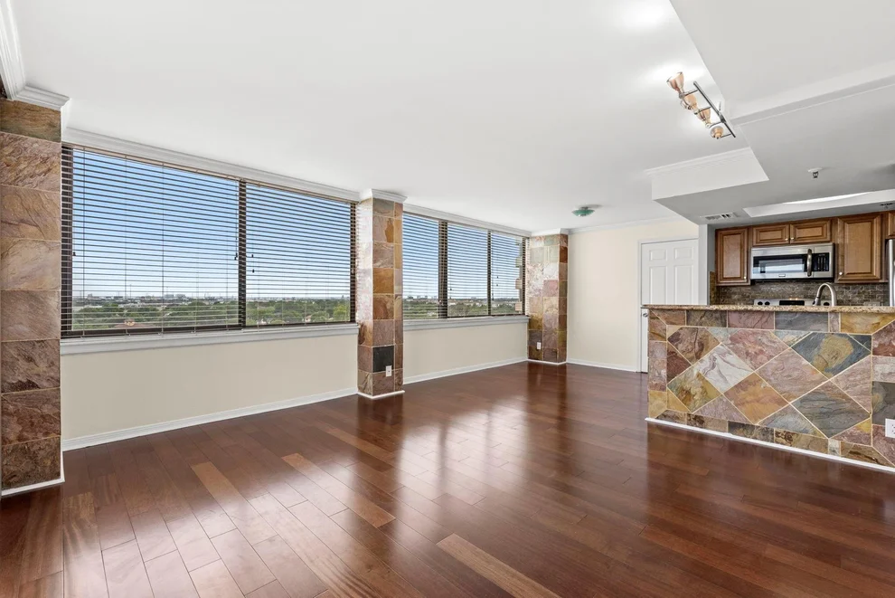 Unit for sale at 3525 Sage Road, Houston, TX 77056