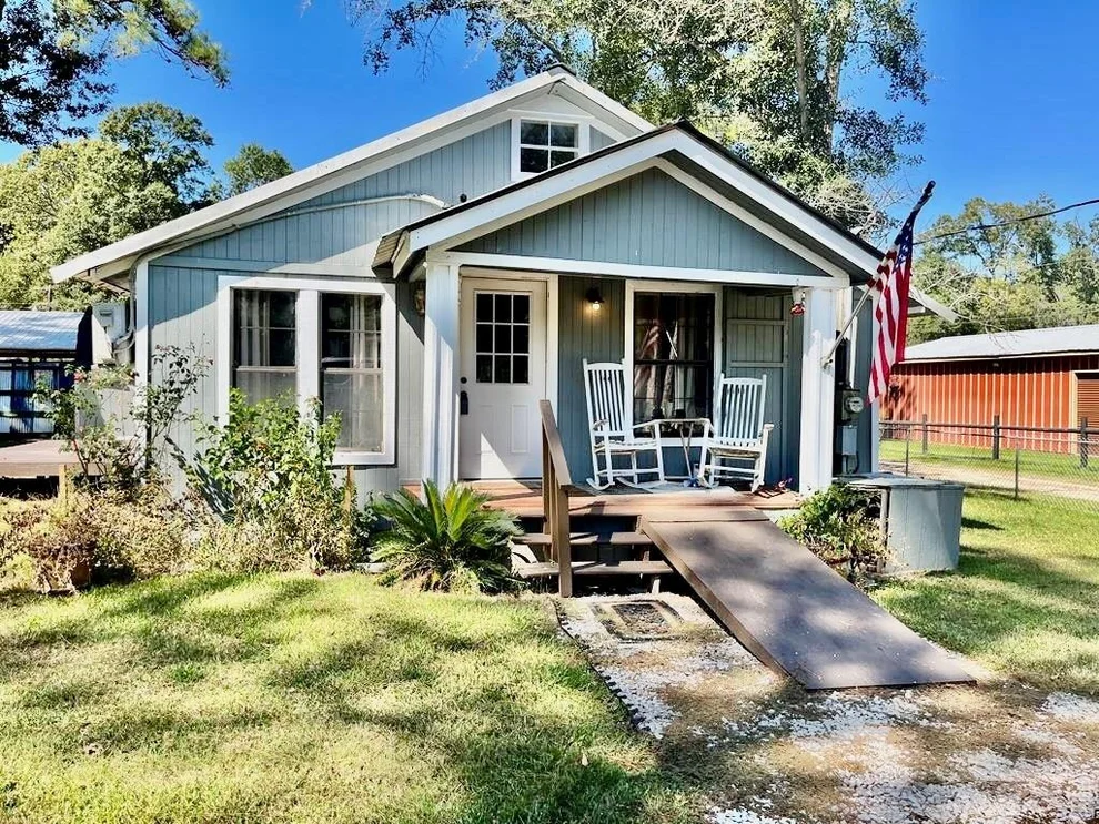 Unit for sale at 114 Elm Branch Street, Huntington, TX 75949