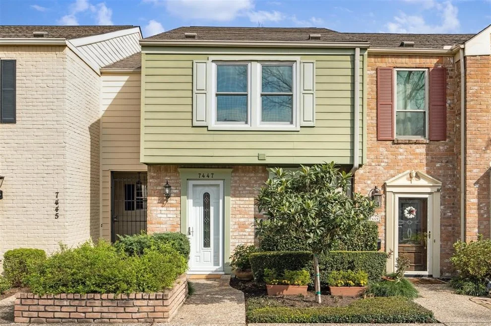 Unit for sale at 7447 Brompton Street, Houston, TX 77025