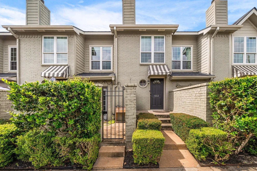 Unit for sale at 612 Fargo Street, Houston, TX 77006