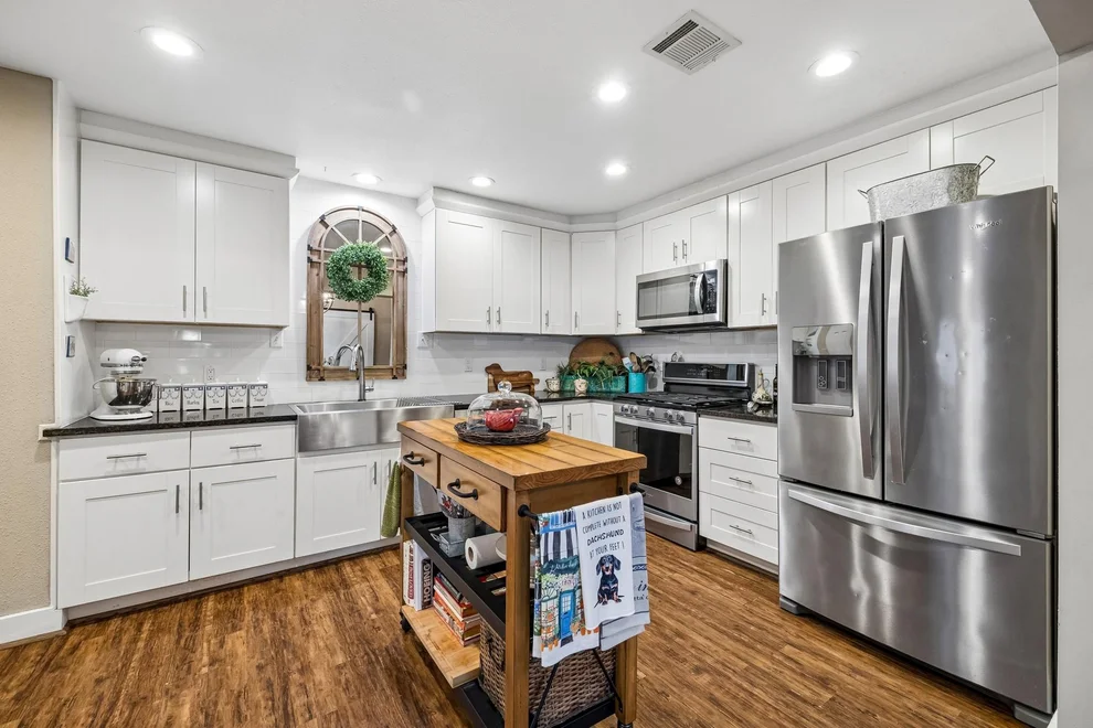 Unit for sale at 18554 Glen Briar Lane, Houston, TX 77084
