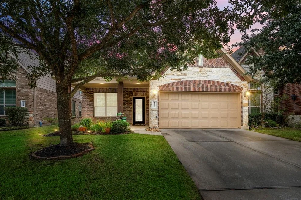 Unit for sale at 19630 Candlewood Oaks Lane, Spring, TX 77379