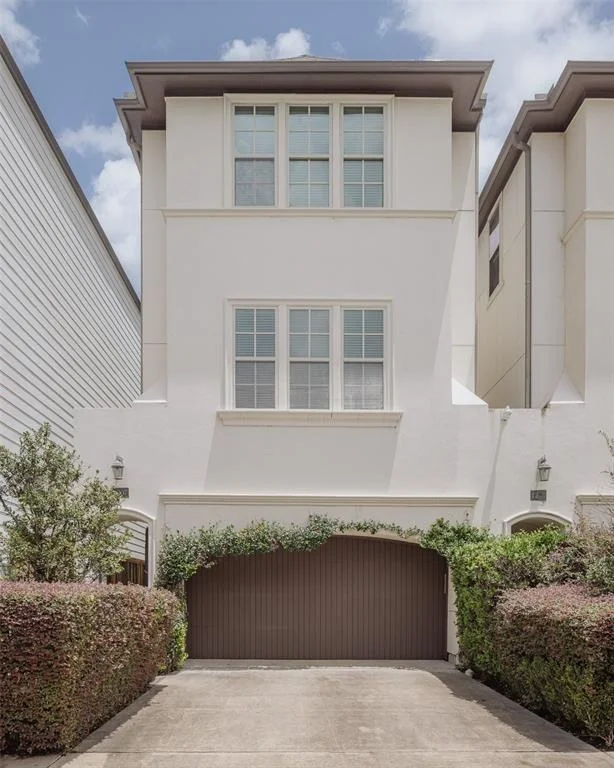 Unit for sale at 1207 W 25th Street, Houston, TX 77008