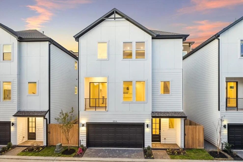 Unit for sale at 8512 Kolbe Village Way, Houston, TX 77055