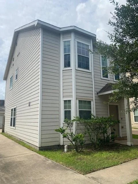 Unit for sale at 16707 Libson Falls Drive, Houston, TX 77095