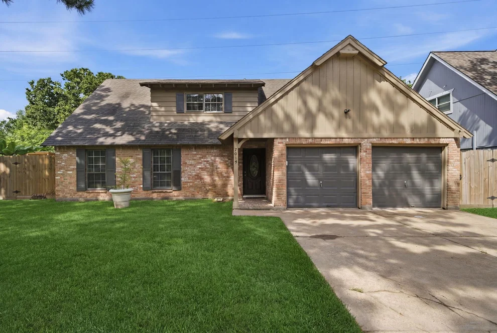 Unit for sale at 7019 Oak Bough Drive, Houston, TX 77088