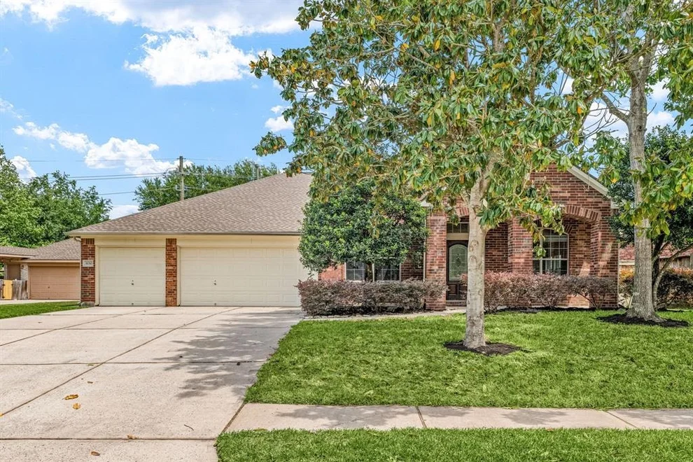 Unit for sale at 31010 Silverwood Oaks Court, Spring, TX 77386