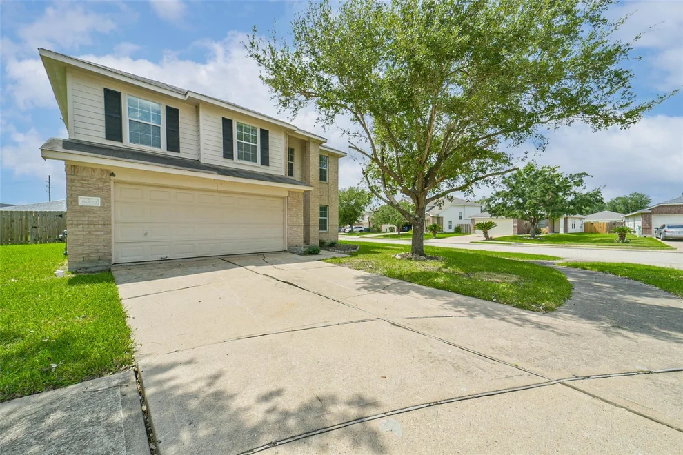 Unit for sale at 8002 Mountain Mist Court, Richmond, TX 77407