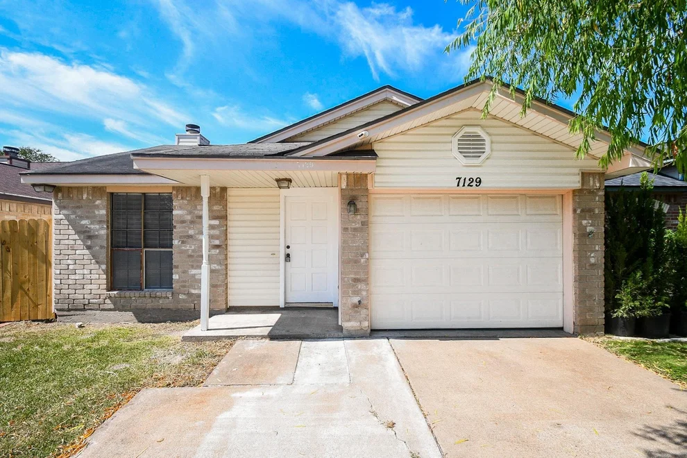 Unit for sale at 7129 Village Lake Drive, Cypress, TX 77433