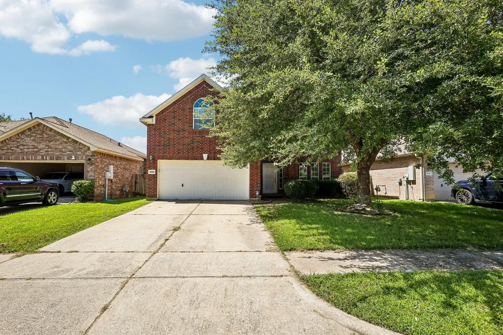 Unit for sale at 9705 Blue Bonnet Drive, Texas City, TX 77591
