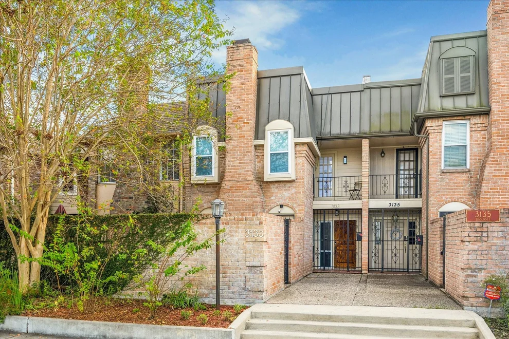 Unit for sale at 3133 Bissonnet Street, West University Place, TX 77005