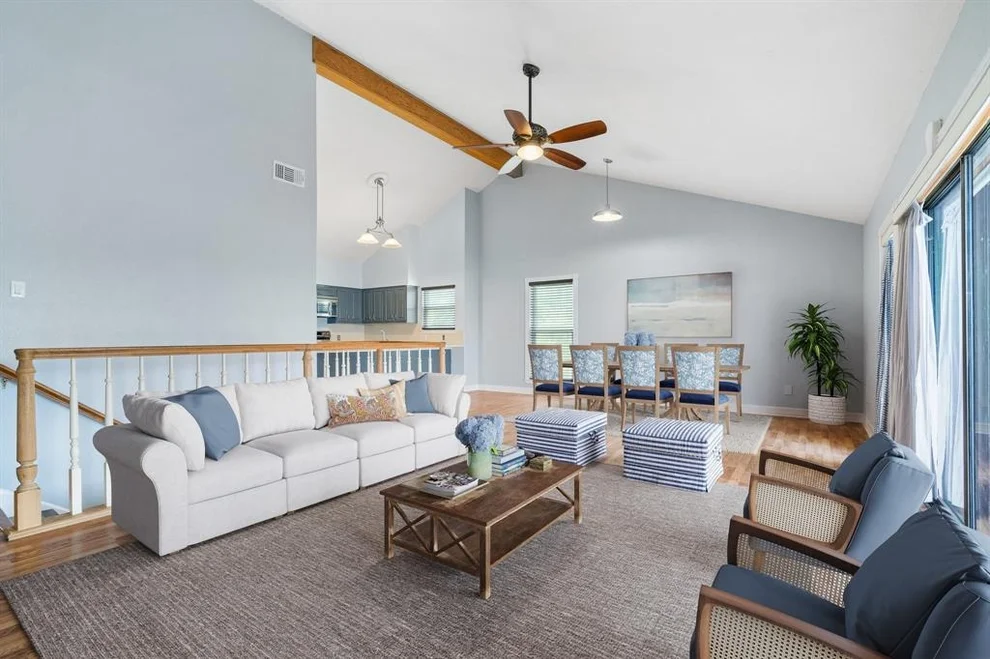 Unit for sale at 47 Lakeview Village Village, Montgomery, TX 77356