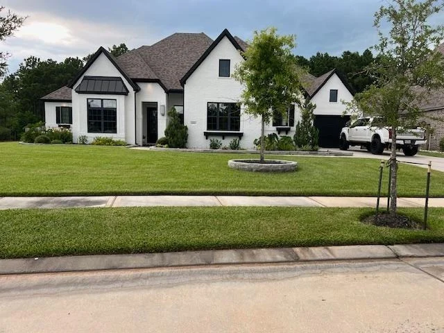 Unit for sale at 2022 Angel Shores Court, Pinehurst, TX 77362