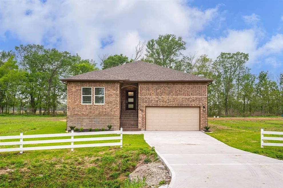 Unit for sale at 265 County Rd 6242, Dayton, TX 77535