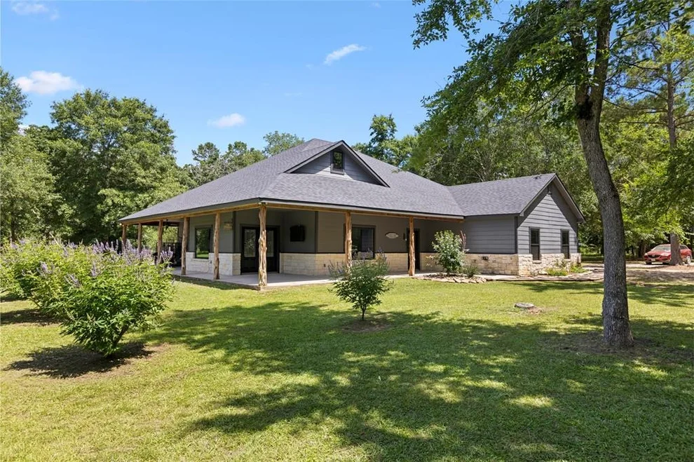 Unit for sale at 7280 Dogwood Lane, Plantersville, TX 77363