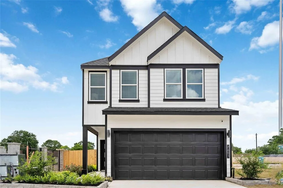 Unit for sale at 7812 Inwood Grove Lane, Houston, TX 77088