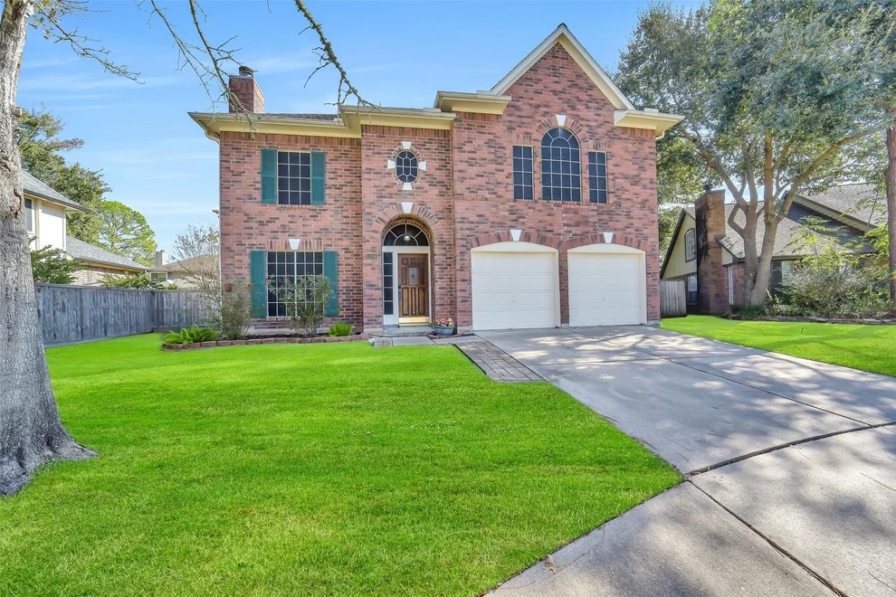 Unit for sale at 1106 Pecan Crest Court, Sugar Land, TX 77479