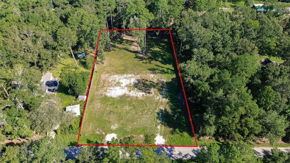 Unit for sale at 369 County Road 356, New Caney, TX 77357