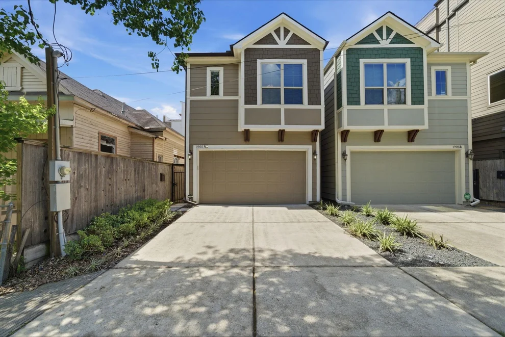 Unit for sale at 1905 Shearn Street, Houston, TX 77007
