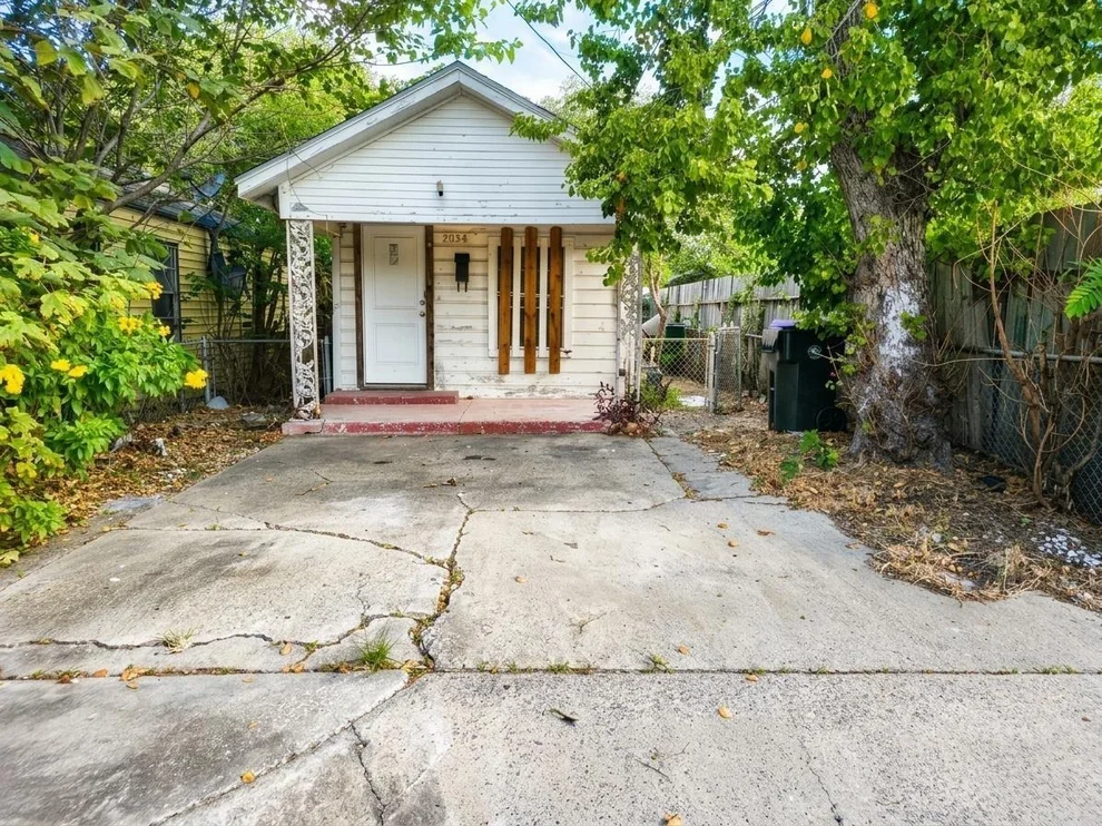 Unit for sale at 2934 Morris Street, Corpus Christi, TX 78405