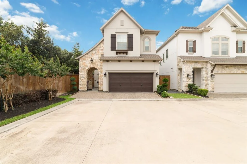 Unit for sale at 9603 Kiechler Trace, Houston, TX 77055