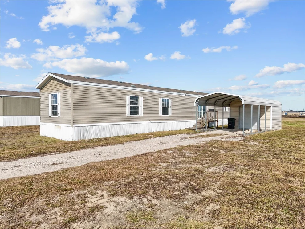 Unit for sale at 310 Pino Avenue, Alvin, TX 77511