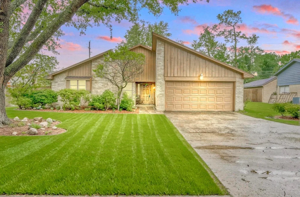 Unit for sale at 9810 Bayou Woods Drive, Baytown, TX 77521