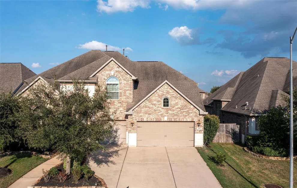 Unit for sale at 2727 Richmond Ridge Lane, Katy, TX 77494
