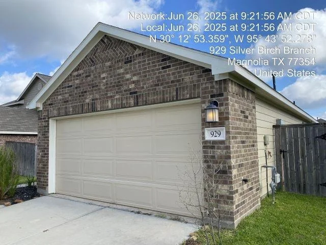 Unit for sale at 929 Silver Birch Branch Branch, Magnolia, TX 77354