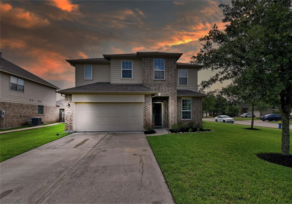 Unit for sale at 9919 Silver Terrace Drive, Rosharon, TX 77583