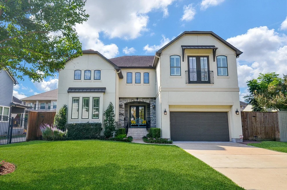 Unit for sale at 4625 Maple Street, Bellaire, TX 77401