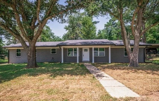 Unit for sale at 405 Pecan, White Oak, TX 75693
