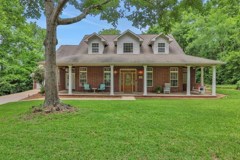 Unit for sale at 69 Lake Oaks Circle, Coldspring, TX 77331