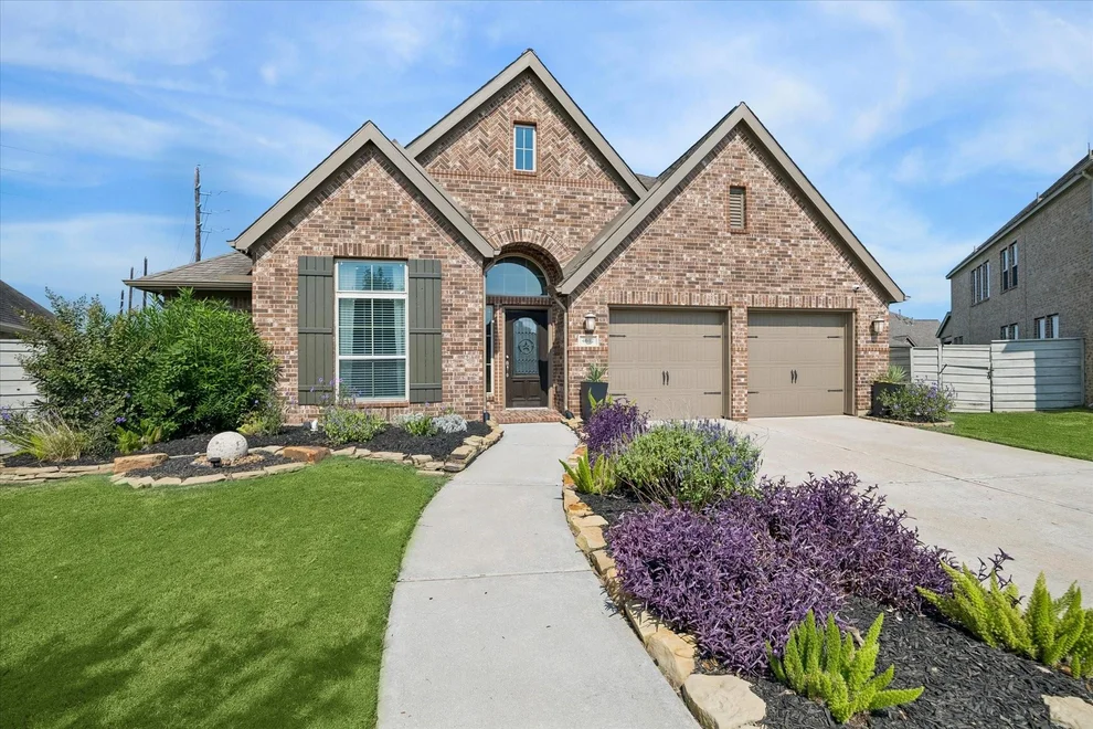 Unit for sale at 4612 Mesquite Terrace Drive, Manvel, TX 77578