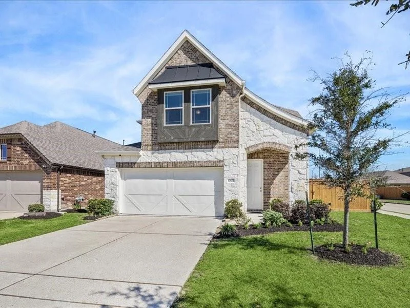 Unit for sale at 12827 Silverbank Run Drive, Humble, TX 77346