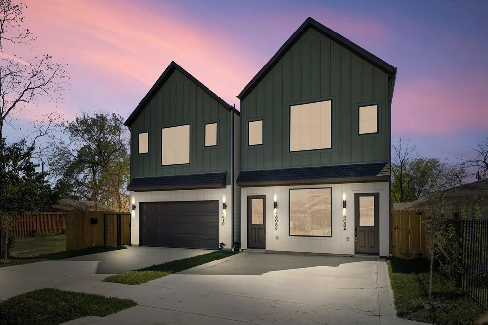 Unit for sale at 4617 Buck Street, Houston, TX 77020