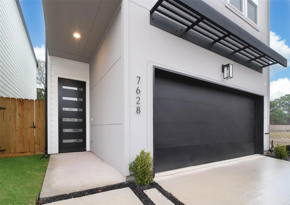 Unit for sale at 7628 Inwood Hills Lane, Houston, TX 77088