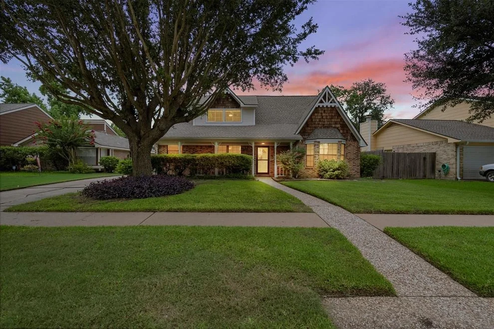 Unit for sale at 15427 Tadworth Drive, Houston, TX 77062