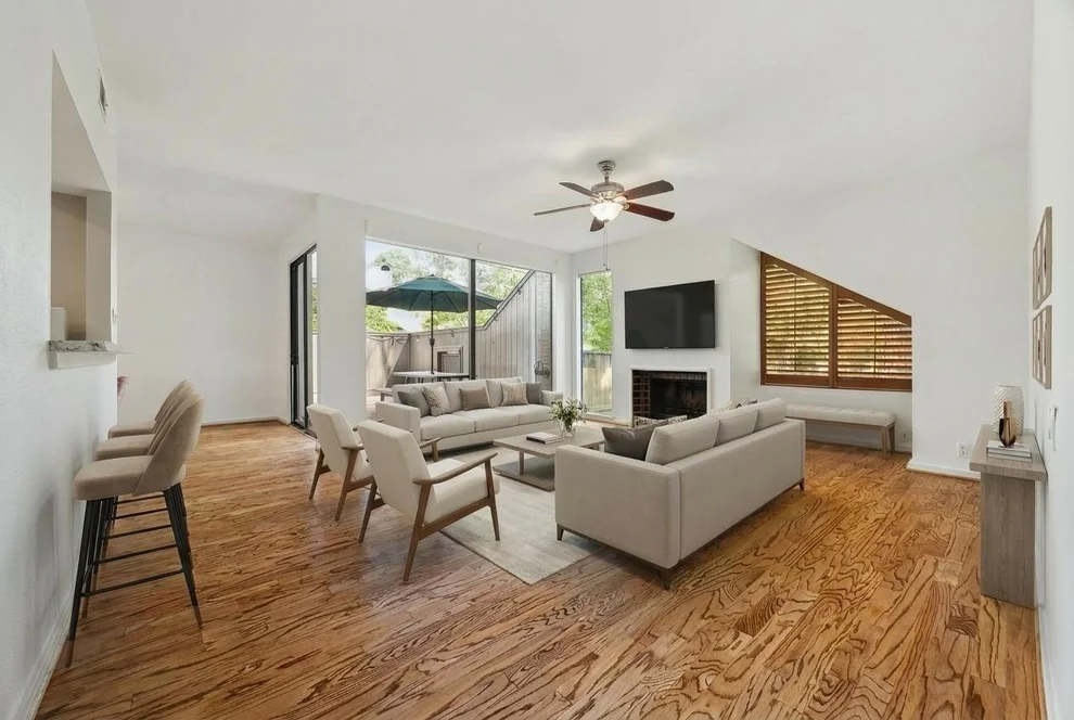 Unit for sale at 318 Litchfield Lane, Houston, TX 77024