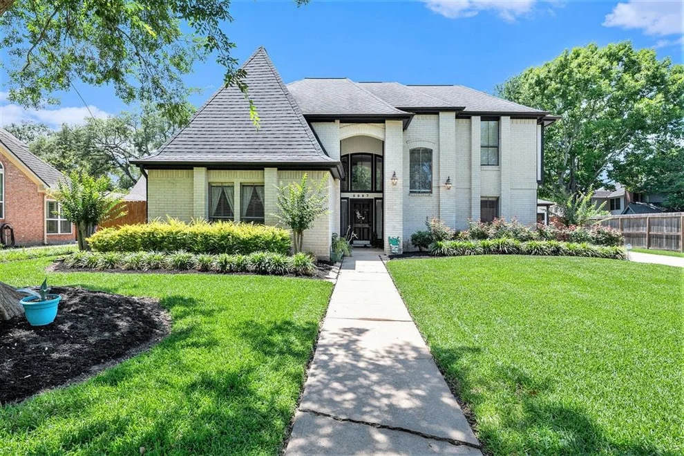 Unit for sale at 2227 Country Creek Way, Richmond, TX 77406