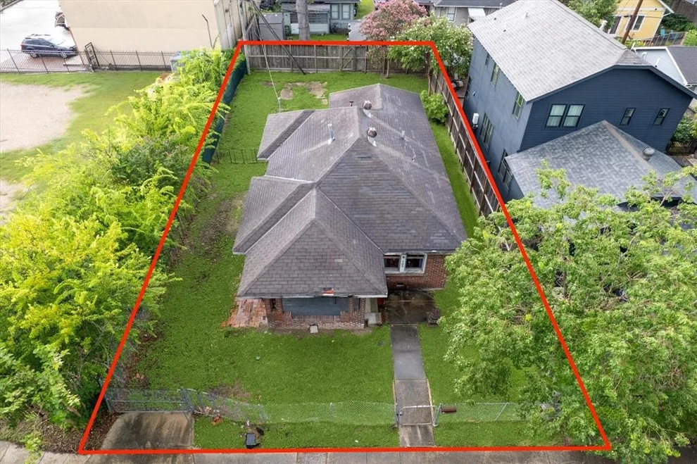 Unit for sale at 105 Munford Street, Houston, TX 77008