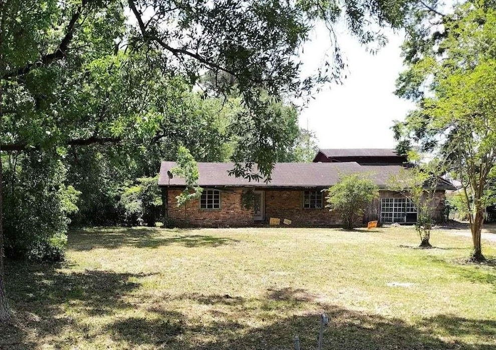 Unit for sale at 345 W Park Street, Vidor, TX 77662