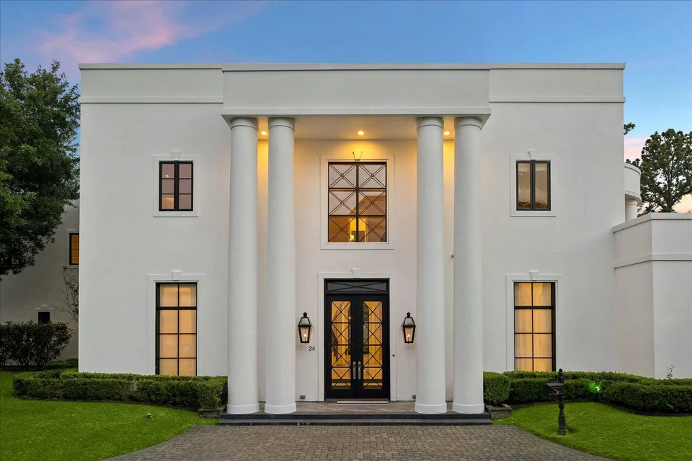 Unit for sale at 24 Crestwood Drive, Houston, TX 77007