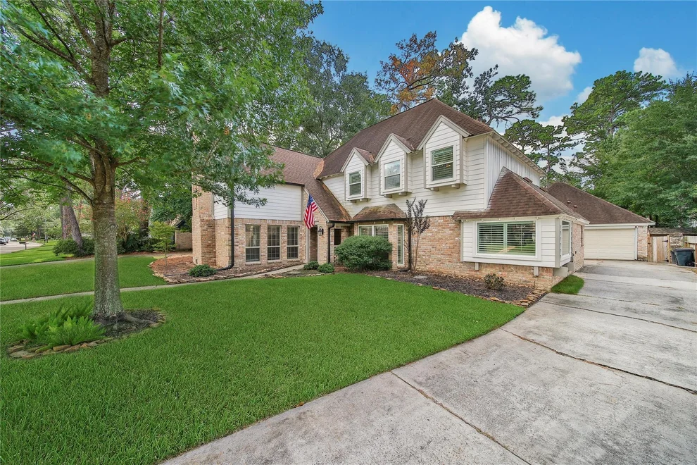 Unit for sale at 10815 Fawnview Drive, Houston, TX 77070