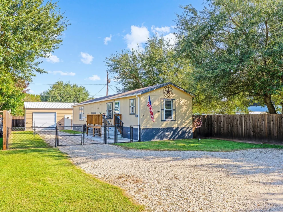 Unit for sale at 3225 Bucks Bayou Road, Bay City, TX 77414