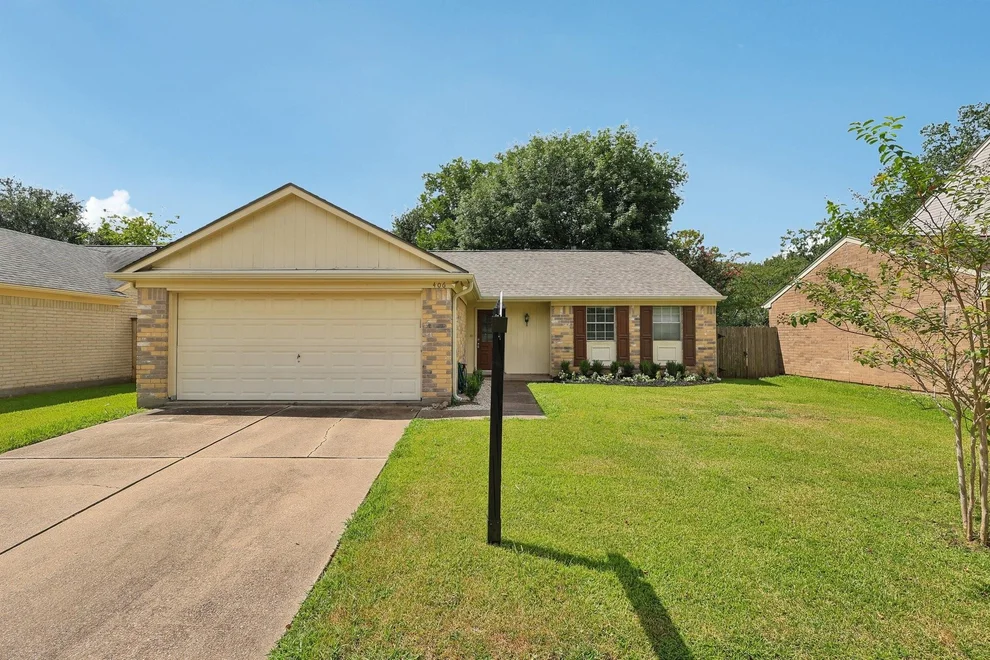 Unit for sale at 4406 Alamo Avenue, Sugar Land, TX 77479