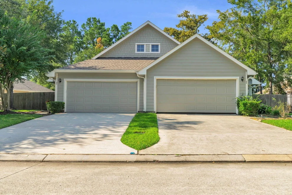 Unit for sale at 34 Greenwich Place, Conroe, TX 77384