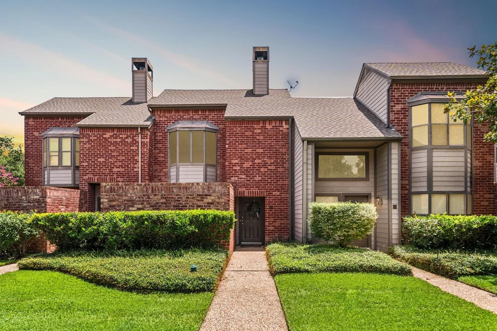 Unit for sale at 7447 Cambridge Street, Houston, TX 77054