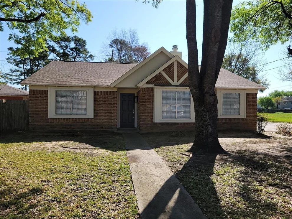 Unit for sale at 11802 Mill Trail Lane, Houston, TX 77070