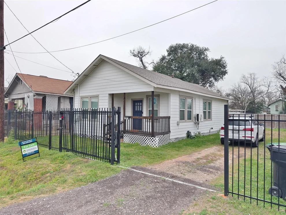 Unit for sale at 1217 Campbell Street, Houston, TX 77009